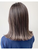 アライブ キチジョウジ(ALIVE Kichijoji)&nbsp;ALIVE吉祥寺 デザインカラーバレイヤージュ外ハネボブローライト