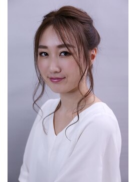 ヴァン カウンシル 王子(VAN COUNCIL) お団子アレンジスタイル【王子】