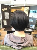 ショートボブ