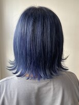 ラビス クローバー(Lovis clover)&nbsp;外ハネショート×ネイビー/ダブルカラー/エクステ