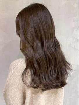 アイティーバイアルバム 藤沢店(IT by ALBUM) オリーブブラウン_くびれヘアビタミンカラー_ba366871