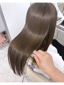 ビンナ(BINNA) 透明感カラー人気NO.1☆オリーブカラー【浅草駅】