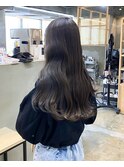 オリーブグレージュ