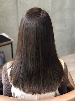アイビートウキョウ(IVY TOKYO)の写真/【奥沢駅徒歩１分】髪質改善トリートメントで今までにない手触りに！ケアプロ超音波アイロンでさらに浸透♪