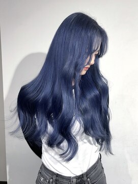 ザ オーダー(THE ORDER) ネイビーブルー ブリーチ2回 緑地落ちないブルー