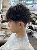 メンズ波巻きスパイラルパーマシャドウパーマ緩めマッシュウルフ