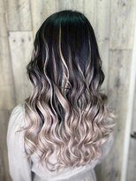 カルフール ロコ 草加西口店(Carrefour LOCO) ダブルカラー/ケアブリーチ/韓国風デザイン/髪質改善/高彩度