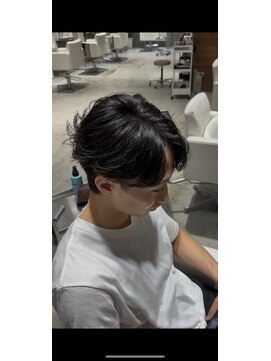 ミリ(milli Produce by ITAKURA) フェザーパーマ