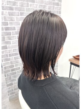 ノイ(Noy) 切りっぱなしボブ