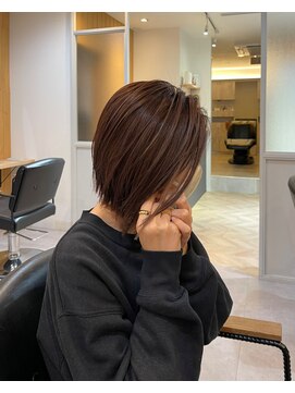 ニール(Neale.) ココアブラウン01.09似合わせカット