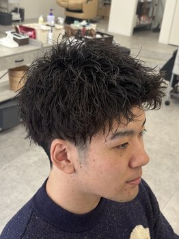ループ(LOOP)の写真/【熊本/メンズ】メンズ特化バーバーによるメンズトレンドナチュラルパーマ☆理想のスタイルをご提案!