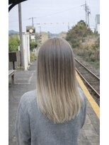 リアンドコー(Re&co)&nbsp;mai/ミルクティー/グレージュ/ハイトーンカラー