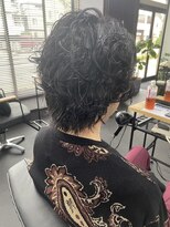エミタス 柳通り(Emitas.) 和歌山市で無造作メンズパーマ