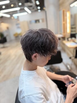 アグ ヘアー ミロ 本厚木店(Agu hair milo) ブリーチ2回で作る透明感グレージュ