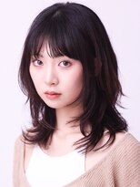 ダダキュービック(DADA CuBiC)&nbsp;顔まわりレイヤー×シースルーバングのくびれミディアム