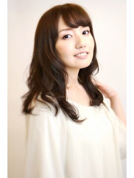 ビュート ヘアー ジョージ(Beaut Hair GEORGE) 前髪＆顔周りの似合わせカットで小顔に見せるセミディヘア