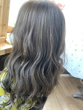 インプレス ちとせモール店(impres) ミント・グレージュ・インナーブルージュ☆☆☆