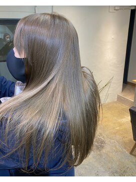 ソイ 下北沢(soi) ケアブリーチでつくるグレージュ