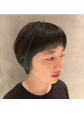 顔まわりインナーカラー：オン眉ショート