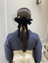 リボンを使った個性派ヘアセット