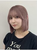 ミルクティーピンクグレージュミディアムウルフレイヤー長めボブ