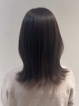 リーシュ(Re:sh) 髪質改善トリートメント/ラベンダーブラウン/外はねミディアム