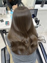 アマトウキョウ アユンチェ(AMA TOKYO×AYUNCHE) オリーブベージュ アッシュベージュ 透明感カラー