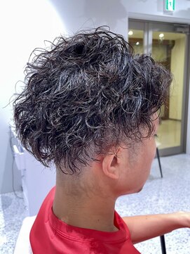 ゼストララ(ZEST Lara) 【YUICHI】Twist Spiral Perm【吉祥寺】