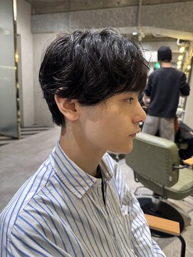 ゼスト リル 新宿(ZEST lill) シャドウパーマ 癖毛風 ルーズパーマ 新宿 塩澤太一