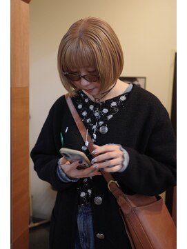 チャプター 問屋町(chapter) パツっとボブケアブリーチダブルカラーブロンドベージュ韓国ヘア