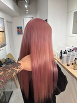ペレ 原宿(PELE)&nbsp;ダークパープルナチュラルショート夏のヘアアレンジ原宿