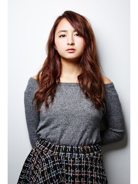 ソーホー ニューヨーク シズオカ(SOHO newyork SHIZUOKA) 大きめカールのレイヤーウェーブ