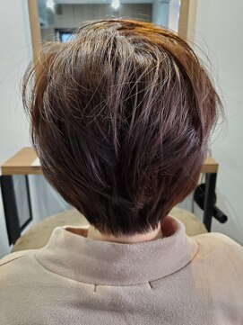 ビューティーサロン タカ(TAKA) 小顔ショートボブ (20代~30代)