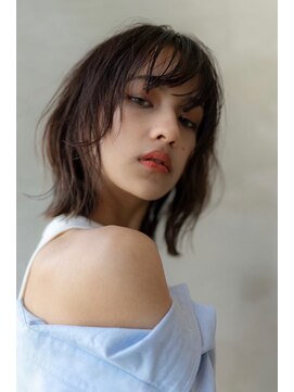 ケアリー 武蔵小杉(Carelly) 前髪かき上げイメチェンイヤリングカラーラベンダーカラーくびれ