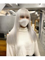 ジーナ(XENA)&nbsp;【光】Platinum white