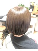 ショートボブ