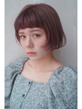 レジュアル(RESSUAL) ピンクベージュ 大人かわいい フェザーバング ミニボブ