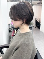 セラ(cella)&nbsp;グレージュ/くびれ/ショート/横顔美人【岡村大介】