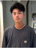 メンズショート センターパート ニュアンスパーマ 刈り上げ