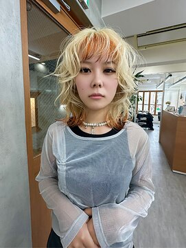 リアン(Lien) ブリーチイエローベージュ×裾カラー×バングカラー