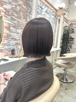 エル バイ ロンド 関(elle by Lond)&nbsp;[elle by lond]栗原　瑠世　外ハネ/切りっぱなし/ボブ