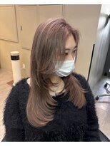 ラピス 横浜(Lapis)&nbsp;ミルクティーベージュシールエクブリーチカラーレイヤーカット