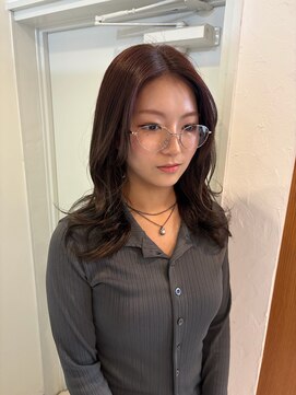 ルオラ(Luora) レイヤーカット×ブラウンカラー