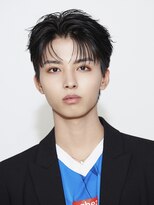 レガシー(REGASEA)&nbsp;ダウンパーマ ニュアンスパーマ 韓国メンズヘア コンマヘア