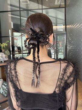 チャンネル(channel) カチモリヘア　編みおろし