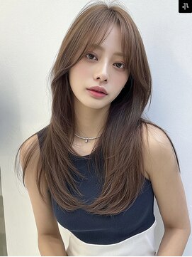 レア 銀座(Le'a) レイヤーカットハイレイヤー顔周りカット韓国風レイヤー髪質改善