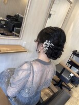 マロウ(marou)&nbsp;ヘアアレンジ シニヨン