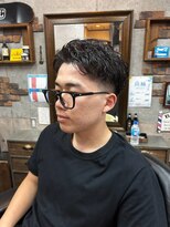 アールズ ヘア(R's hair) MEN’S HAIR/波巻きツイストスパイラル/リバースセンターパート