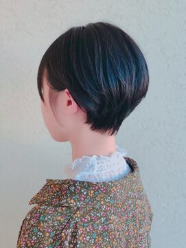 カーサ(Casa by JLB) 黒髪大人っぽショート