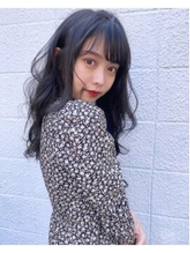 スーリール 姪浜店(Sourire) 【sourire 神田】大人かわいいダークグレー